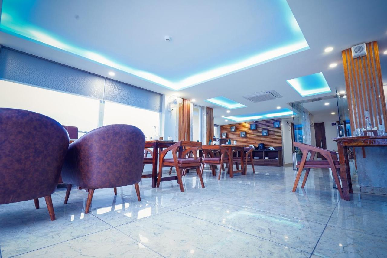 Click Collection The Abode, Dharamshala Hotel Bagian luar foto