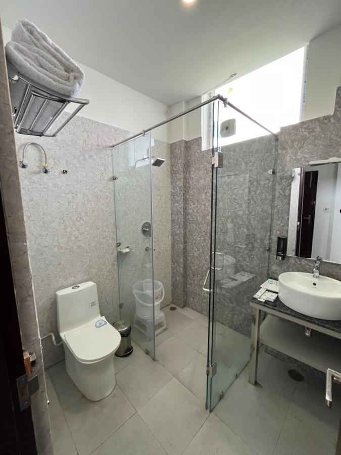 Click Collection The Abode, Dharamshala Hotel Bagian luar foto